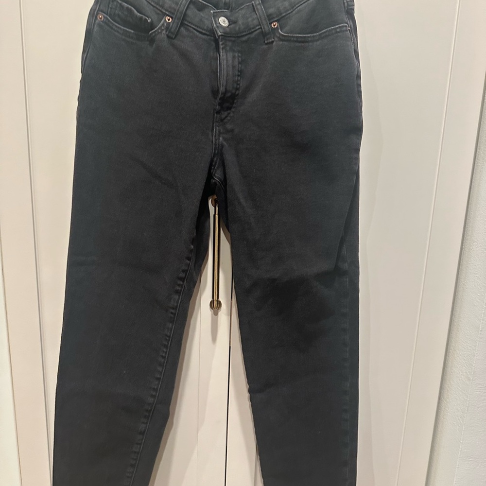 Old Navy Women's Black Straight Jeans